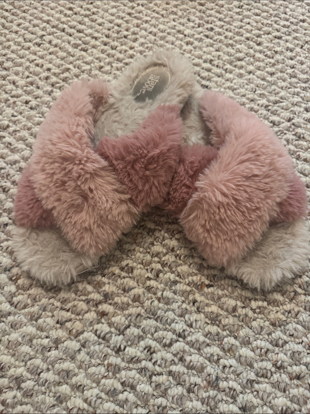 Stars Above- Plush Faux-Fur Crisscross Slide Slippers in Blush and Cream